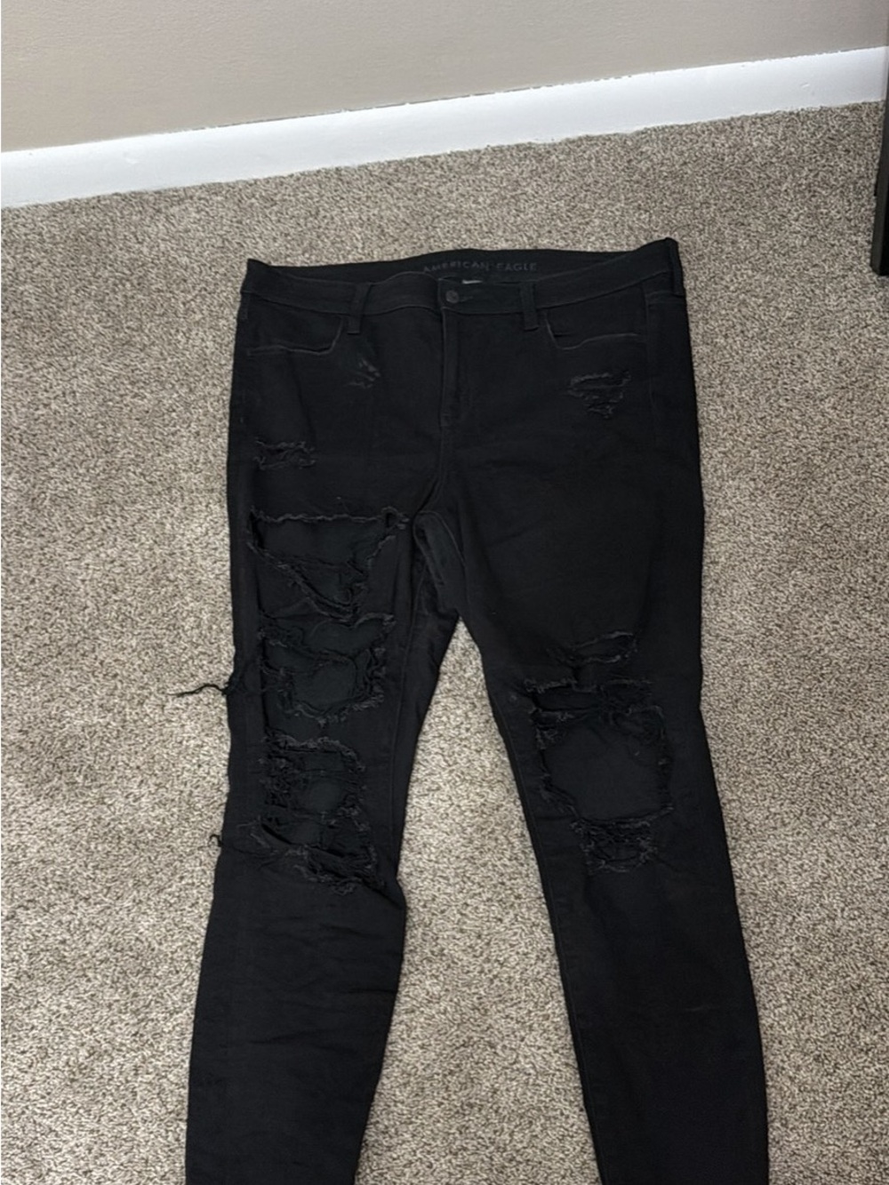 American Eagle Outfitters Black Distressed Skinny Jeans
